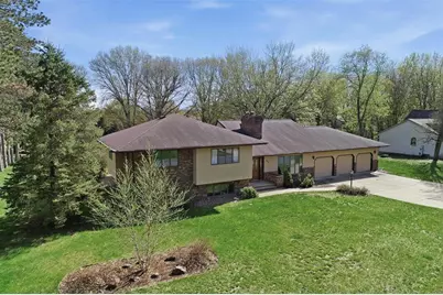 2932 Plum Tree Circle, Menomonie, WI 54751 - Photo 4