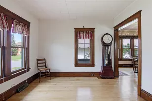 229 W Elm St, Chippewa Falls, WI 54729 - Photo 6