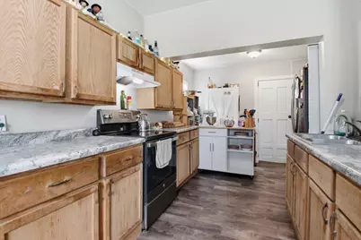 228 Lincoln Street, Stanley, WI 54768 - Photo 8