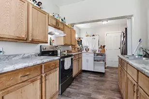 228 Lincoln St, Stanley, WI 54768 - Photo 8
