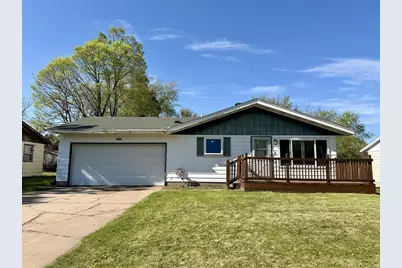 3214 Robin Road, Eau Claire, WI 54703 - Photo 1