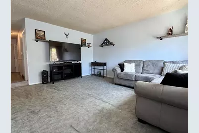 3214 Robin Road, Eau Claire, WI 54703 - Photo 8