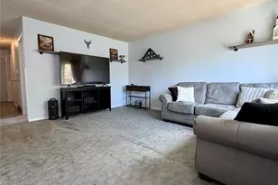 3214 Robin Rd, Eau Claire, WI 54703 - Photo 8