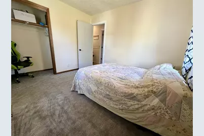 3214 Robin Road, Eau Claire, WI 54703 - Photo 14