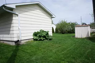 413 W Vine St, Mondovi, WI 54755 - Photo 26