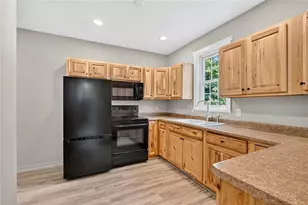 816 Summit St, Spooner, WI 54801 - Photo 14