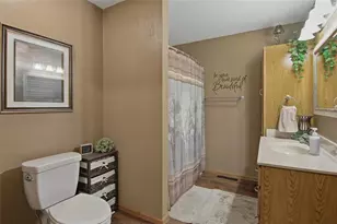 3219 Craig Rd, Eau Claire, WI 54701 - Photo 12