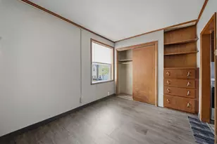 1570 E Madison St, Eau Claire, WI 54703 - Photo 8