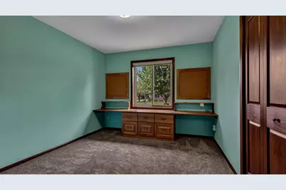 2621 E Princeton Avenue, Eau Claire, WI 54703 - Photo 16