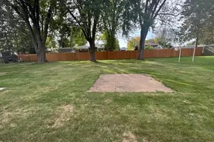 1220 Perry St, Chippewa Falls, WI 54729 - Photo 20
