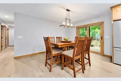 642 S 57th Avenue, Eau Claire, WI 54703 - Photo 16