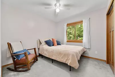 642 S 57th Avenue, Eau Claire, WI 54703 - Photo 18
