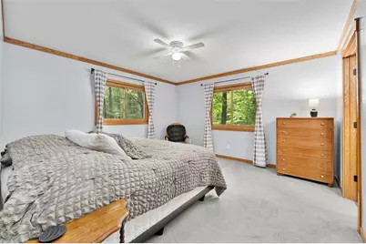 642 S 57th Avenue, Eau Claire, WI 54703 - Photo 22