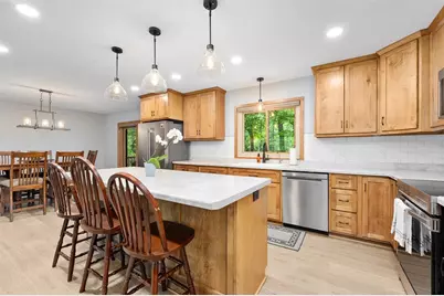 642 S 57th Avenue, Eau Claire, WI 54703 - Photo 10