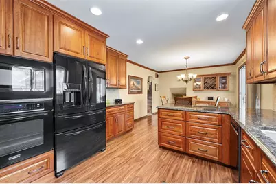 1413 Hamilton Avenue, Eau Claire, WI 54701 - Photo 10