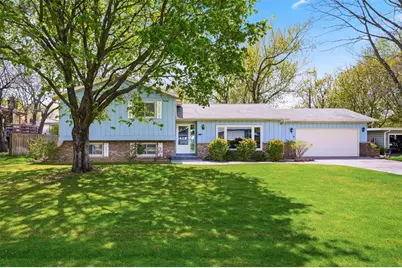 1413 Hamilton Avenue, Eau Claire, WI 54701 - Photo 1