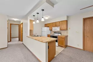 3319 Garner St, Eau Claire, WI 54701 - Photo 10