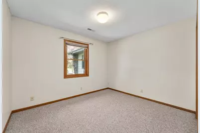 3319 Garner Street, Eau Claire, WI 54701 - Photo 18