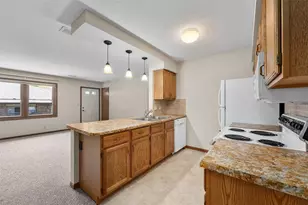 3319 Garner St, Eau Claire, WI 54701 - Photo 12