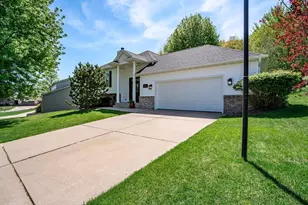 3615 Wintergreen Ct, Eau Claire, WI 54701 - Photo 34