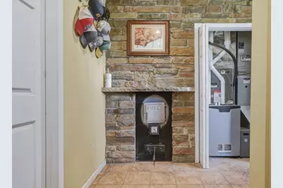 E655 Woodridge Drive, Eau Claire, WI 54701 - Photo 32