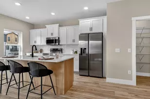 2320 1st St, Eau Claire, WI 54703 - Photo 14