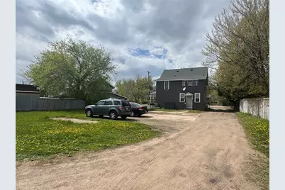 613-613 1/2 E Grand Avenue #1-2, Chippewa Falls, WI 54729 - Photo 6