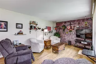 1304 Fairway St, Eau Claire, WI 54701 - Photo 2