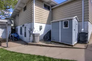 1304 Fairway St, Eau Claire, WI 54701 - Photo 6