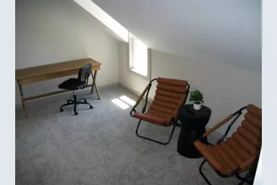 2210 Vine Street, Eau Claire, WI 54703 - Photo 18