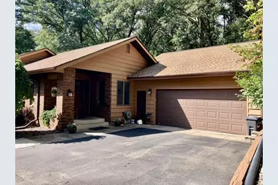 2004 Lehman Street, Eau Claire, WI 54701 - Photo 2