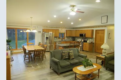N11453 Wilderness Avenue, Thorp, WI 54771 - Photo 8