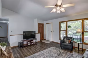 311 Glenwood Ct, Chippewa Falls, WI 54729 - Photo 6