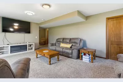 1305 Whistling Straits Court, Altoona, WI 54720 - Photo 20