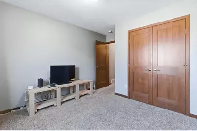 1305 Whistling Straits Court, Altoona, WI 54720 - Photo 18