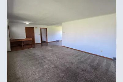 1306 E Division Avenue, Barron, WI 54812 - Photo 10