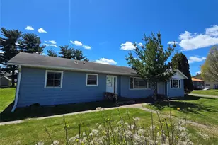 1306 E Division Ave, Barron, WI 54812 - Photo 4