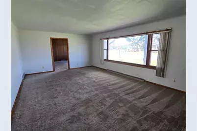 1306 E Division Avenue, Barron, WI 54812 - Photo 8