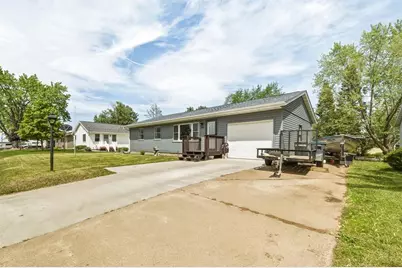 3221 Venus Avenue, Eau Claire, WI 54703 - Photo 32