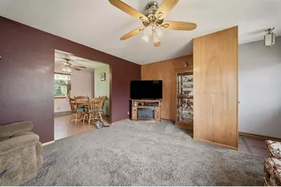 3221 Venus Avenue, Eau Claire, WI 54703 - Photo 4