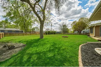 2007 Grandview Drive, Eau Claire, WI 54703 - Photo 42