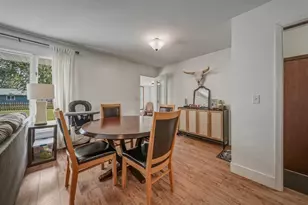 2007 Grandview Dr, Eau Claire, WI 54703 - Photo 8