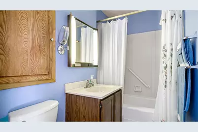 708 Marshall Street, Eau Claire, WI 54703 - Photo 18