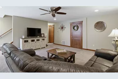 1466 Avonlea Lane, Fall Creek, WI 54742 - Photo 36