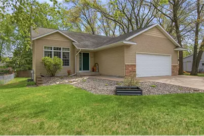 3023 Comet Avenue, Eau Claire, WI 54703 - Photo 2
