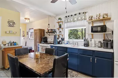 609 Morningside Drive, Eau Claire, WI 54703 - Photo 8