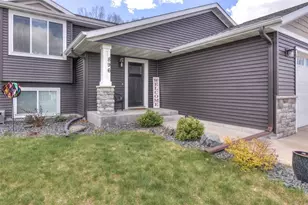 896 Glacier Dr, Altoona, WI 54720 - Photo 44