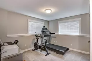 896 Glacier Dr, Altoona, WI 54720 - Photo 24