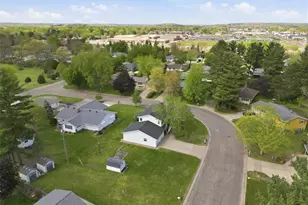 2610 Marilyn Dr, Eau Claire, WI 54701 - Photo 40