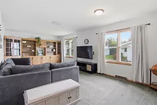2610 Marilyn Dr, Eau Claire, WI 54701 - Photo 18